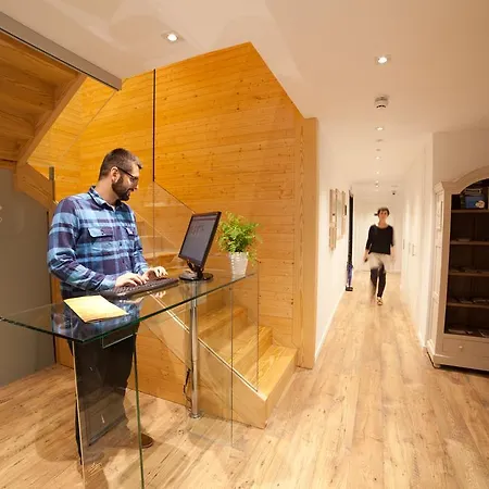 Πανσιόν Casa Nicolasa 2*
