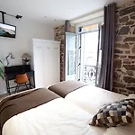 Casa Nicolasa 2* San Sebastián