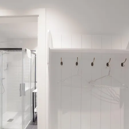 Casa Nicolasa 게스트하우스 2*